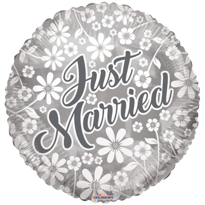 18" Just Married - Premium Party Distribution